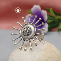 Rawa Spike Ring