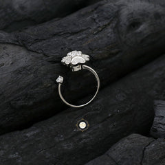 Sparkling Silver Classic Flower Ring