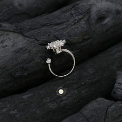 Sparkling Silver Classic Flower Ring