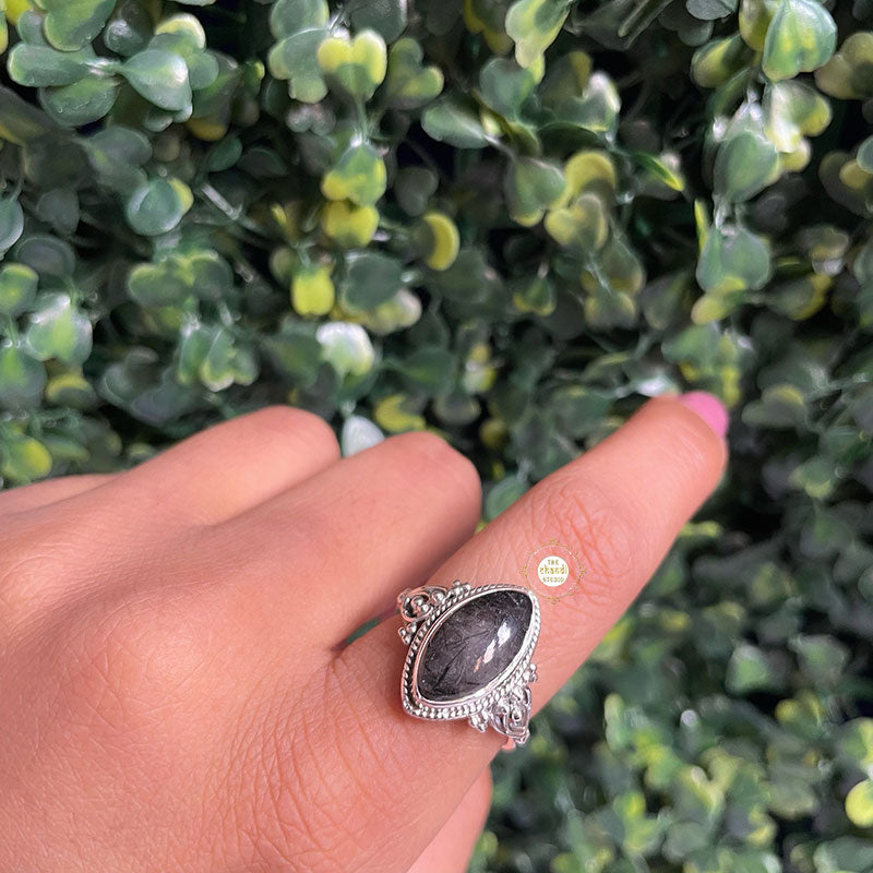 Vintage Vibes Stone Ring