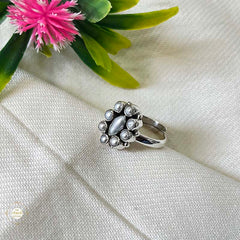 925 Sterling Silver Royal Oval Blossom Ring