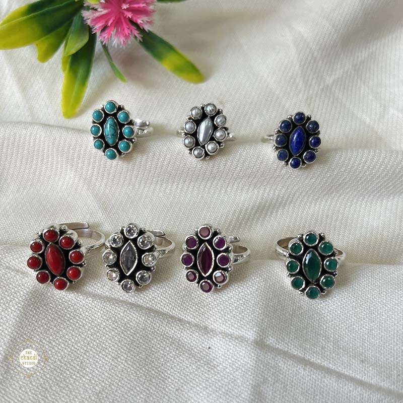 925 Sterling Silver Royal Oval Blossom Ring