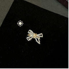 Sparkling Silver Ribbon Bow Ring