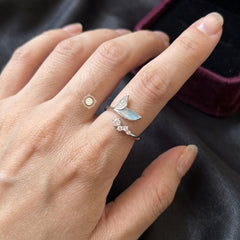Sparkling Silver Leaf Ring