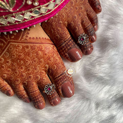 Blooming Flower Toe Ring