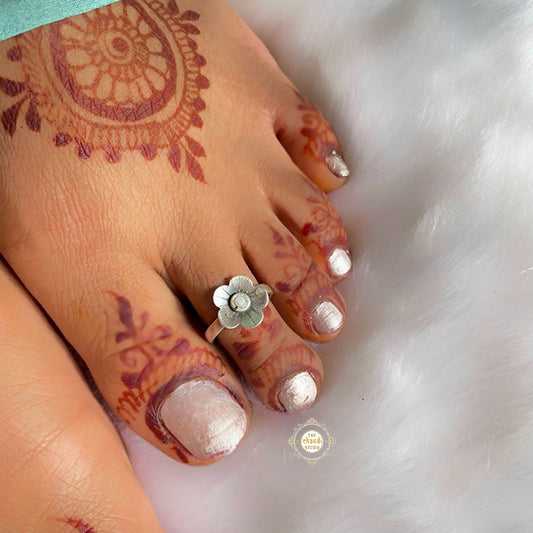 Jasmine Pearl Toe Ring