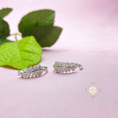 Sparkling Silver Leaf Toe Ring