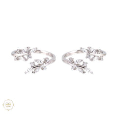 Sterling Silver Sparkling  Blossom Toe Ring