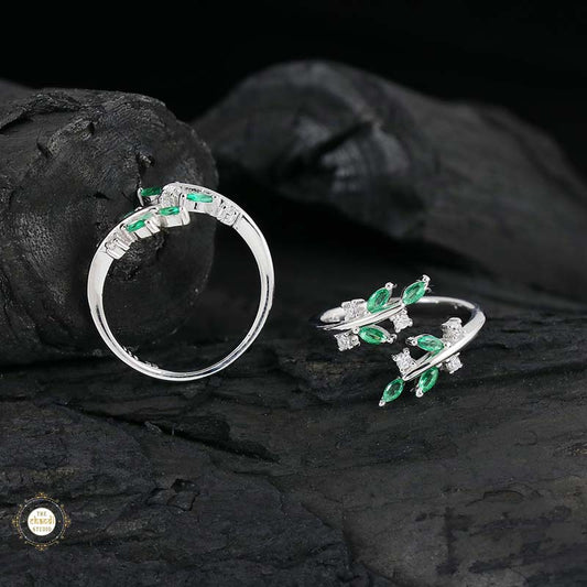 Sterling Silver Sparkling  Blossom Toe Ring