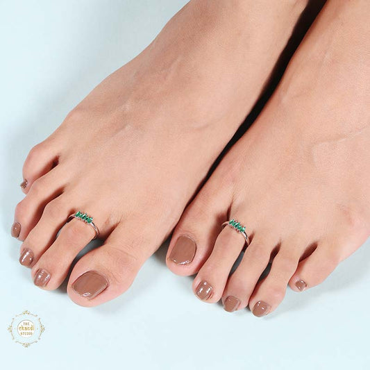 Sterling Silver Sparkling Grace Leaf Toe Ring