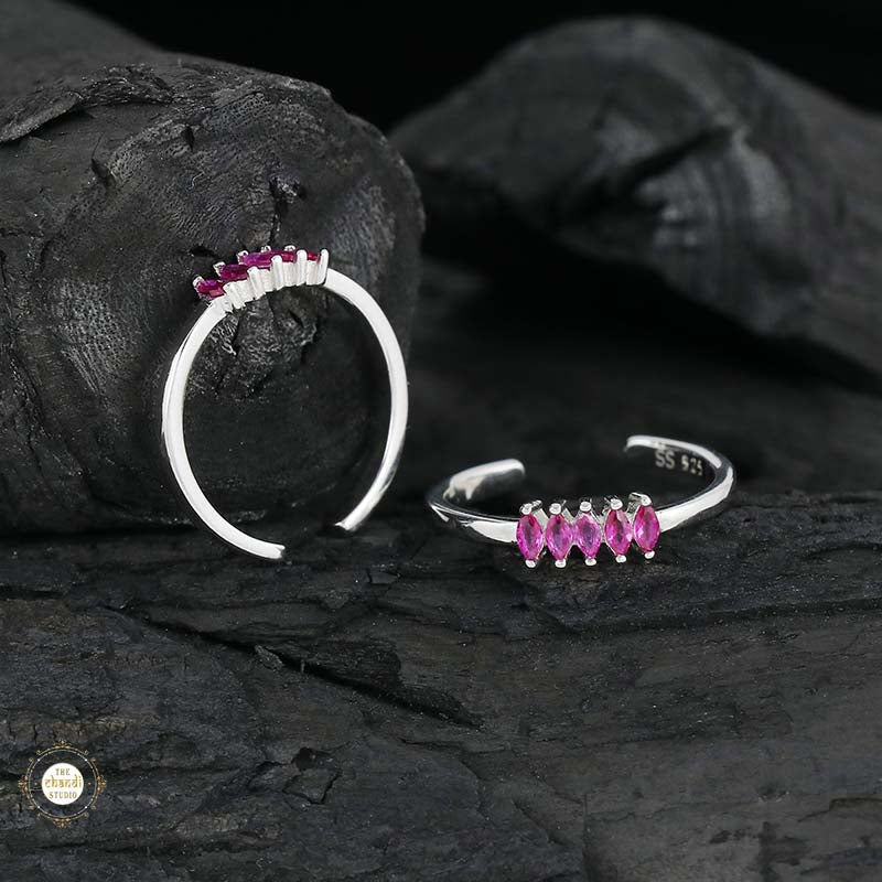 Sterling Silver Sparkling Jade Gleam Toe Ring