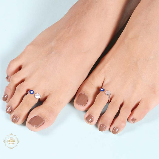 Sterling Silver Sparkling evil eye toe ring