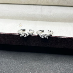 Sterling Silver Sparkling Leaf Toe Ring