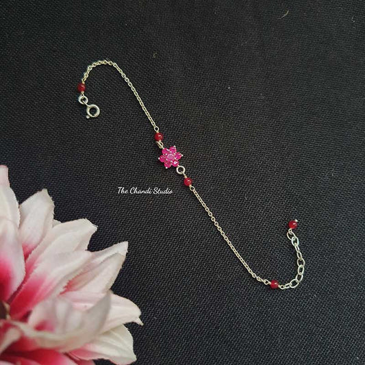 Mini Flower Bracelet (Pink)