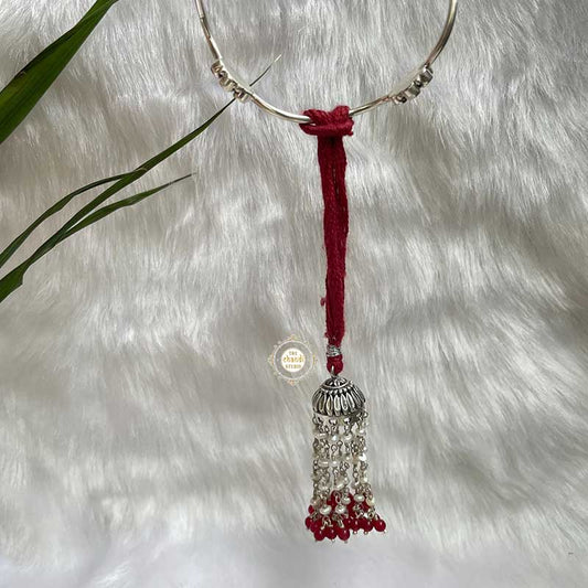 Pearl Paradise Rakhi (Maroon)