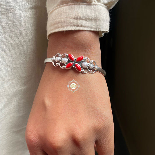 Coral Pearl Bracelet