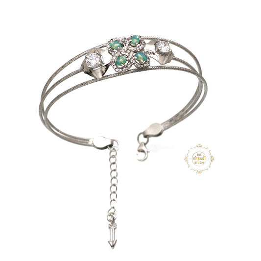 Sparkling Treasure Floral Adjustable Bracelet