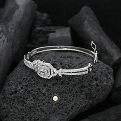 Sparkling Silver Openable Princess Cuff