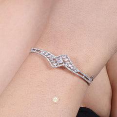 Sparkling Silver Openable Princess Cuff