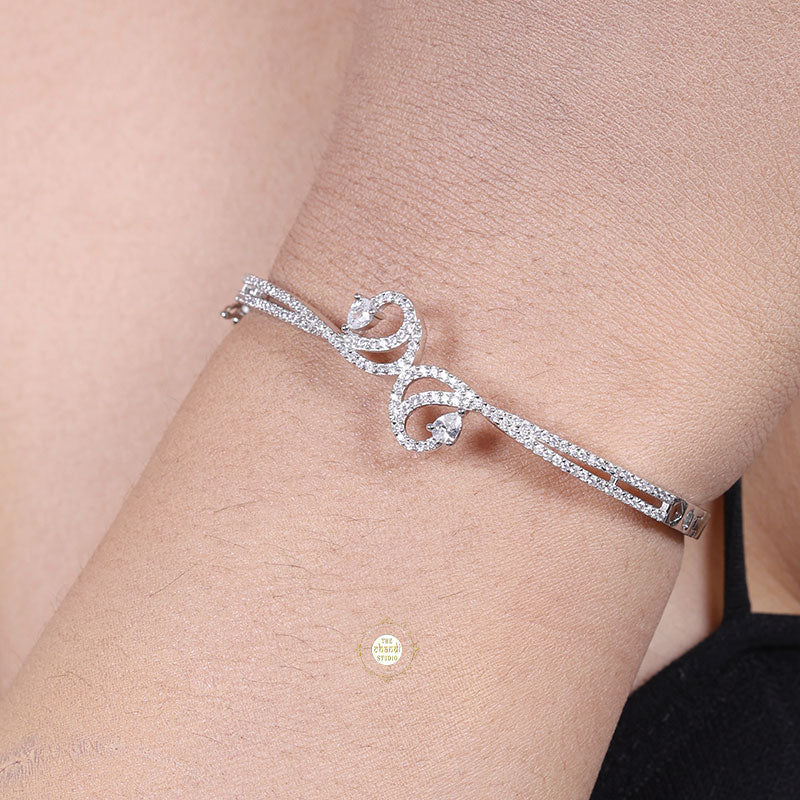 Sparkling Silver Openable Princess Cuff