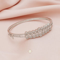 Sparkling Silver Openable Princess Cuff