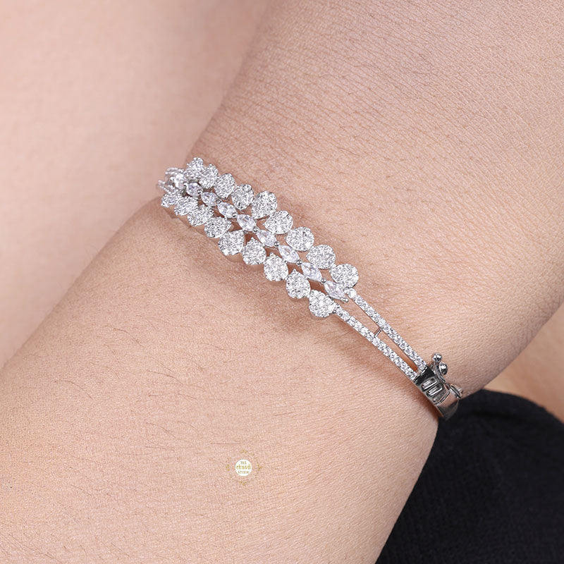 Sparkling Silver Openable Princess Cuff