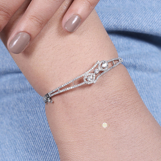 Sparkling Treasure Delicate Desire Cuff