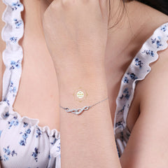 Sparkling Treasure Infinity Bracelet