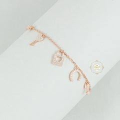 Sparkling Heart’s Glimmering Key Bracelet (Piece)