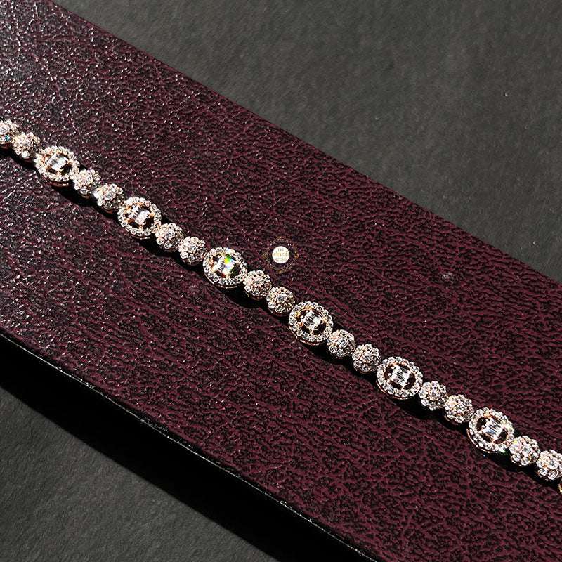 Sparkling Silver Circle Spark Bracelet