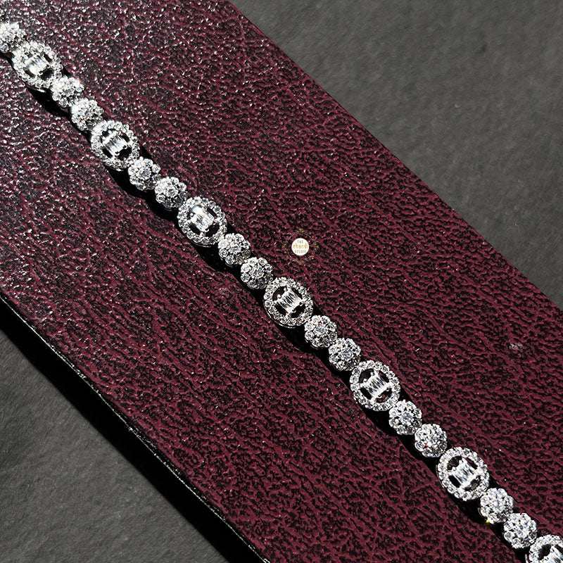 Sparkling Silver Circle Spark Bracelet