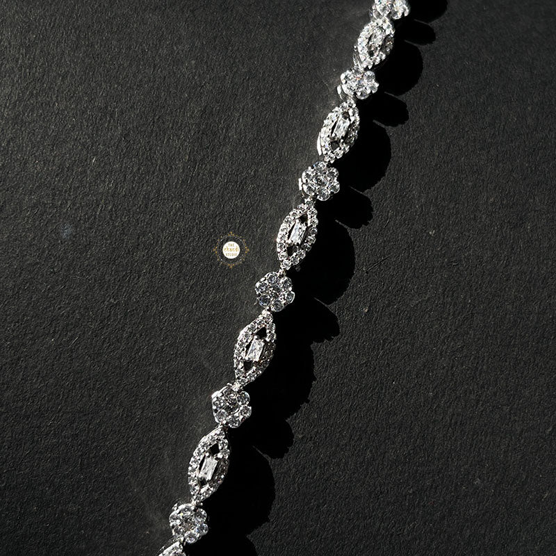 Sparkling Silver Celeste Shine Chain Bracelet