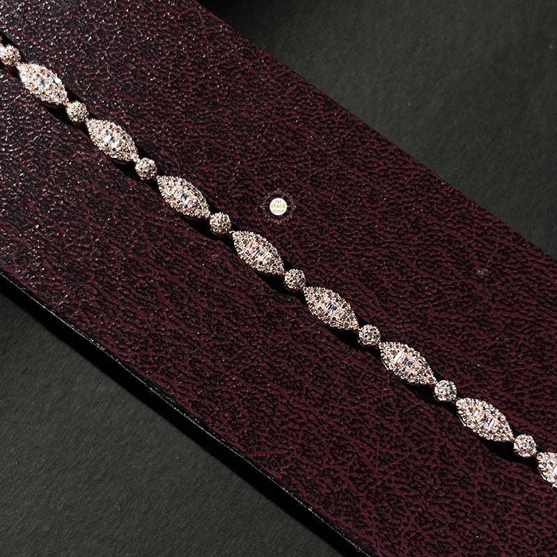 Sparkling Silver Glow Chain Bracelet