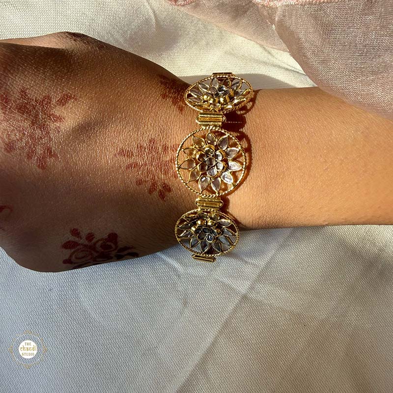 Sterling Silver 925 Floral Glow Bracelet