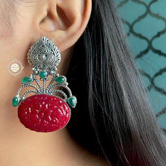 Nazaakat Exclusive Hand Carved Stone Earring