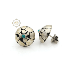 Rozana Dome Studs