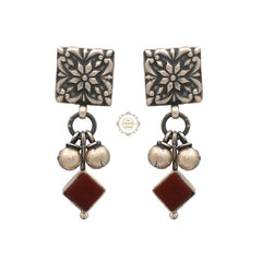 Noor Ghungroo Square Stone Earring