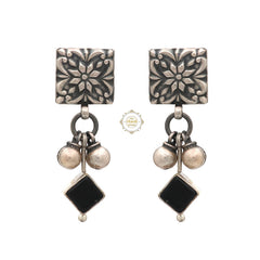 Noor Ghungroo Square Stone Earring