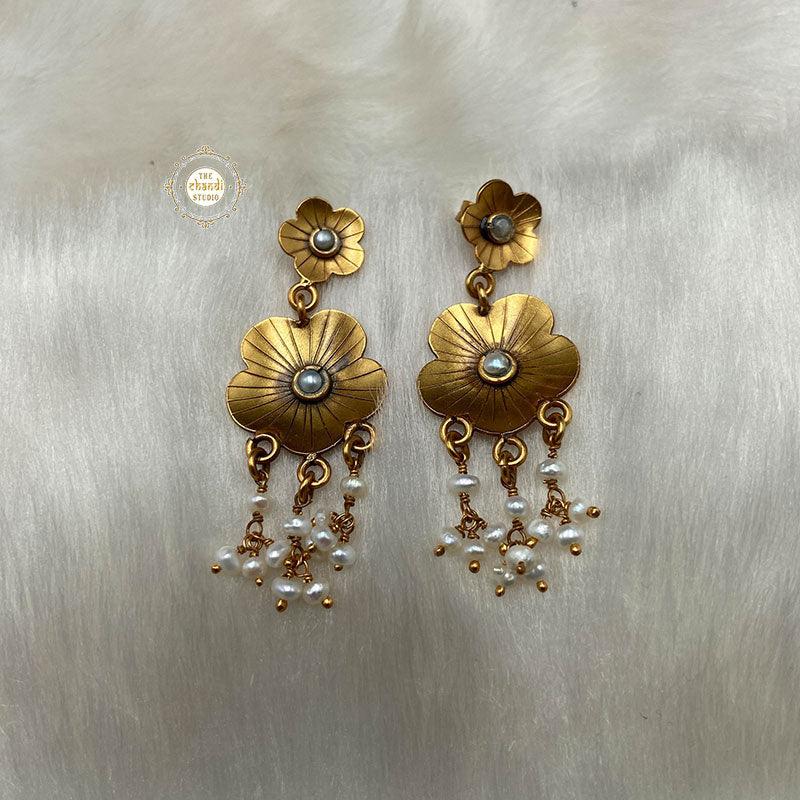 Full Gold Jasmine Pearl Earring