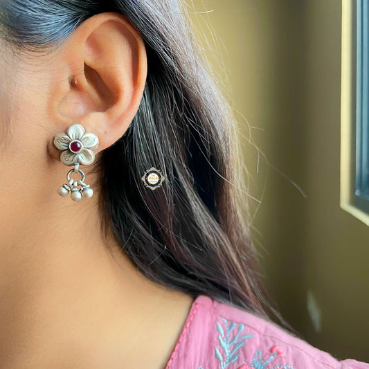 Dilkash Floral Ghungroo Earring