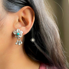 Dilkash Floral Ghungroo Earring