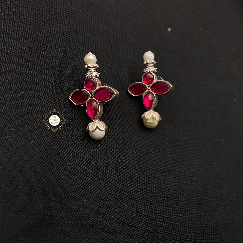 Dainty Stone Earring