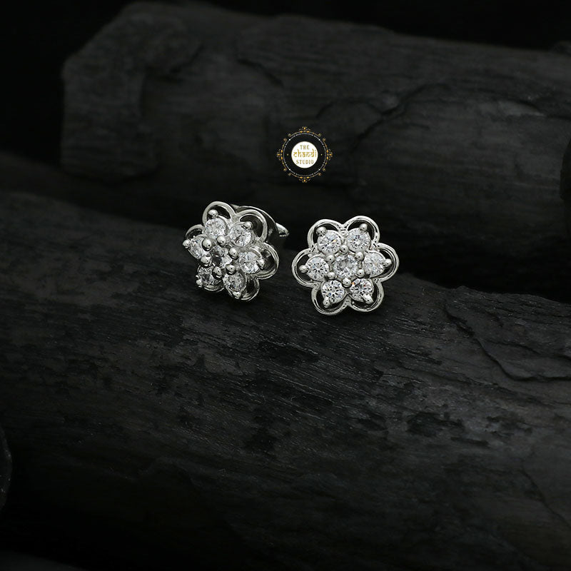 Sparkling Treasure Earring