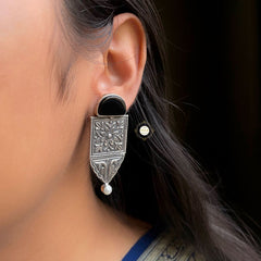 Rangoli Earring