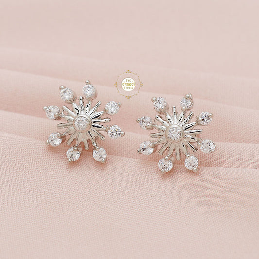 Sparkling Floral Delight Earring