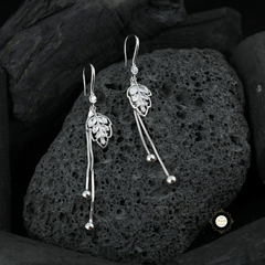 Sparkling Silver Leaf Dangle Earring