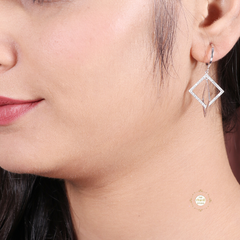 Sparkling Silver Exotic Stone Earring