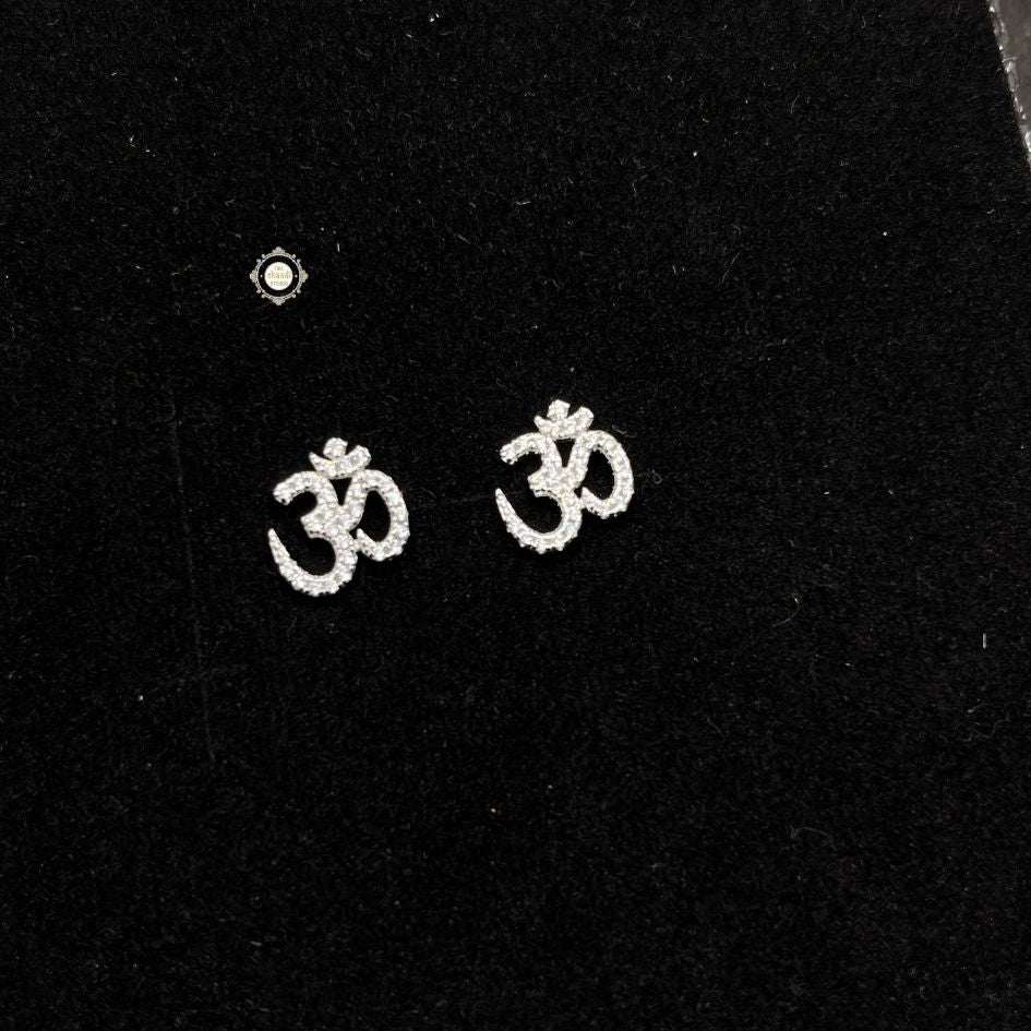 Sterling Silver Sparkling Om Earring