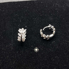 Sterling Silver Sparkling Leaf Earring