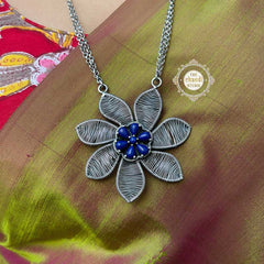 Bloom Filigree Stone Necklace